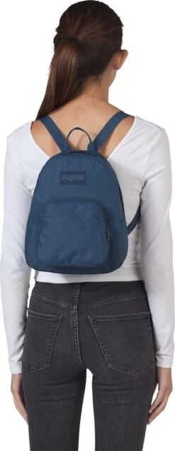 JanSport Monoe Half Pint Bag 10.2L (Past Season) - Unisex|-|Sac à Dos Monoe Half Pint - 10.2L (saison Précédente) - Unisexe -JanSport Backpacks Sales JSP JS0A47KH 7E 7EDetail2 20Dark 20Denim